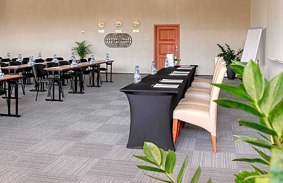 Falenty Biznes i Wypoczynek