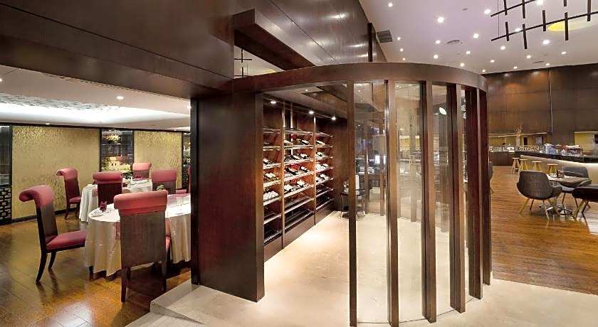 Swiss-Belhotel Harbour Bay