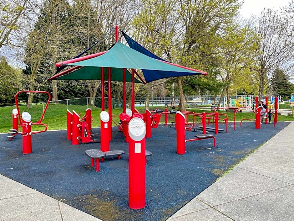 Orchid House near Vancouver YVR Airport