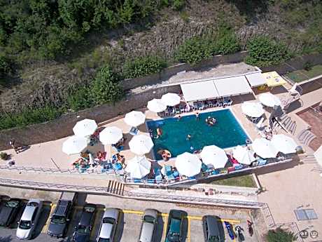 Nymfes Hotel