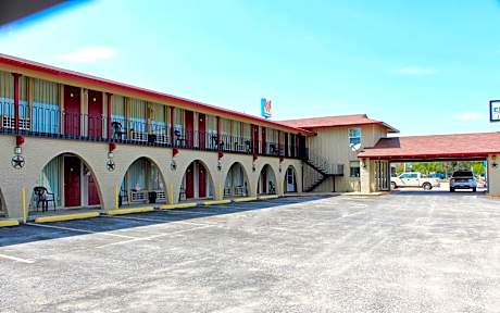 Executive Inn Goliad