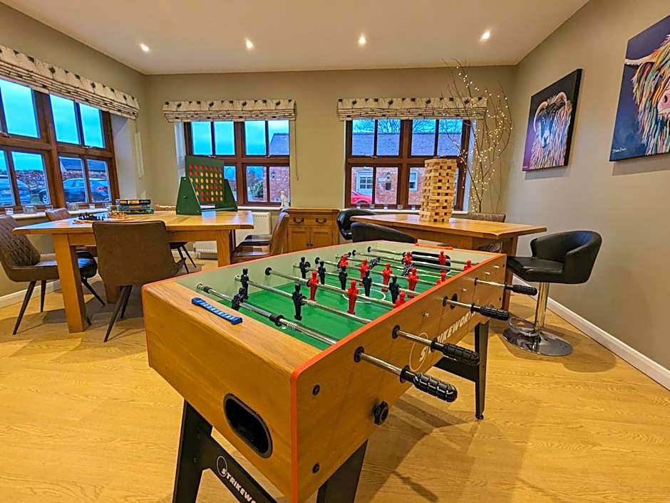 Wold Escapes, Highfield Farm