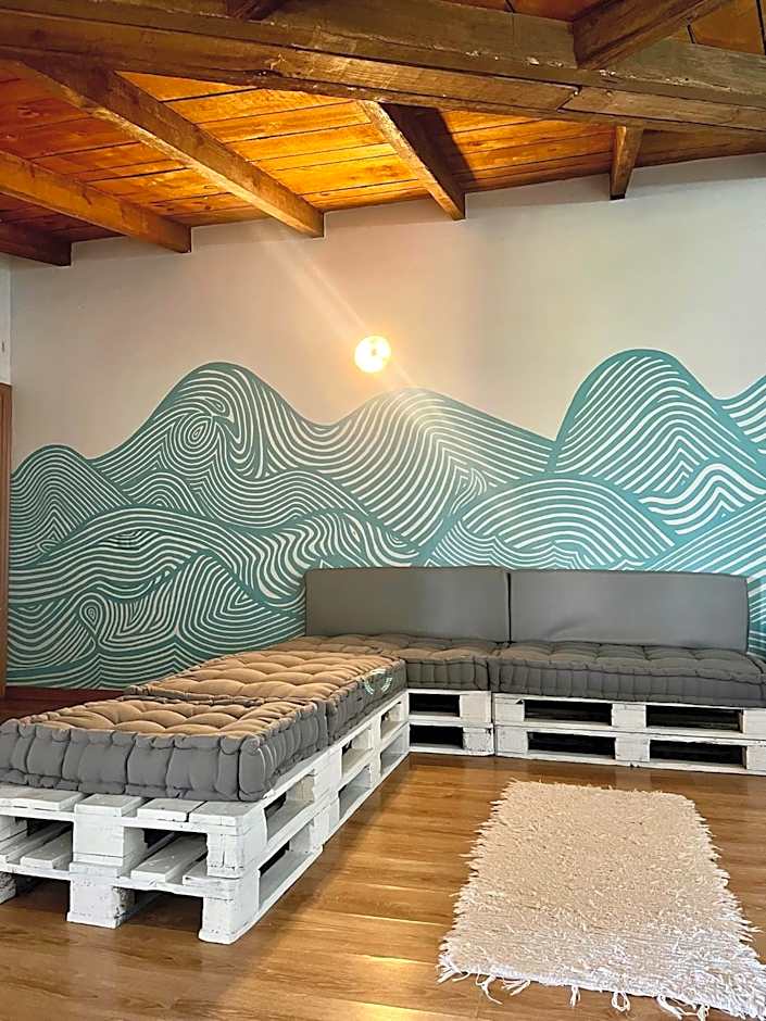 Adeje - TwinFin Hostel & Surf Yoga Camp