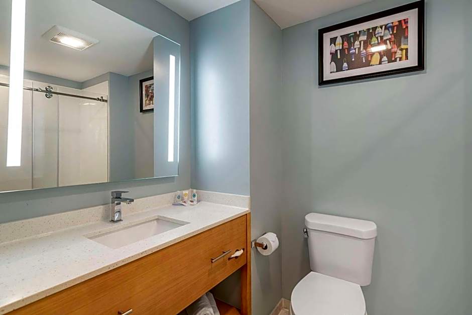 Casco Bay Hotel Portland Airport - Maine Mall, Ascend Hotel Collection