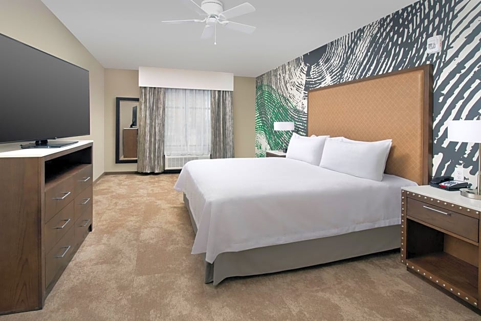 Homewood Suites by Hilton Austin Downtown
