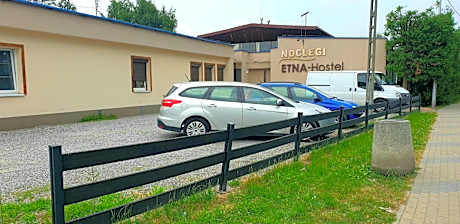 ETNA - Hostel -Noclegi Rzeszów 24 Pokoje -PARKING-