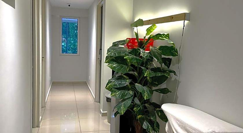 De UPTOWN Hotel @ SS2