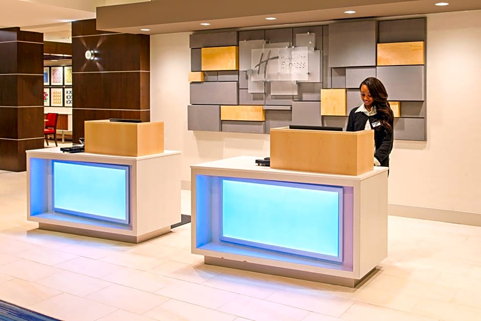 Holiday Inn Express & Suites Houston S-Medical Ctr Area, an IHG Hotel By IHG
