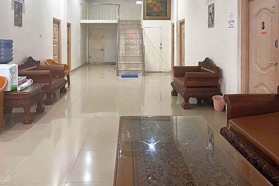 RedDoorz Lotte near PTC MALL