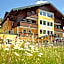 Hotel & Appartement Auerhahn