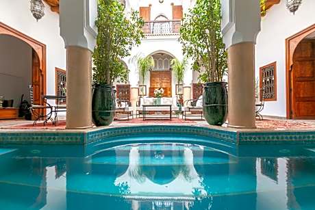 Riad Les Trois Palmiers El Bacha