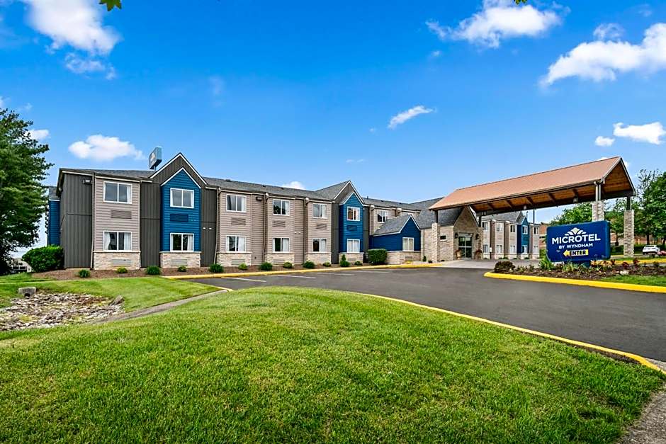 Microtel Inn & Suites by Wyndham Lexington