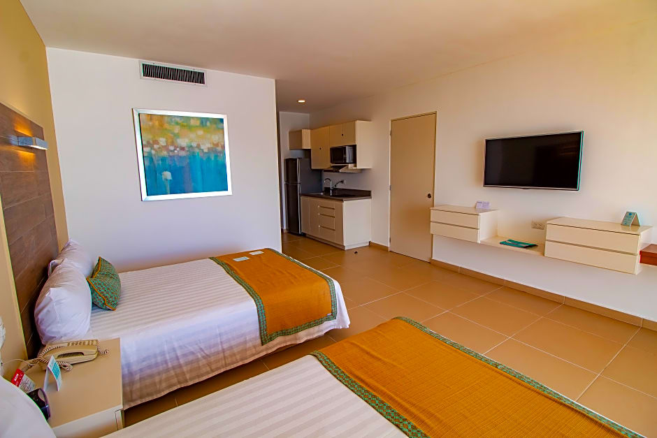 Pacific Palace Beach Tower Hotel