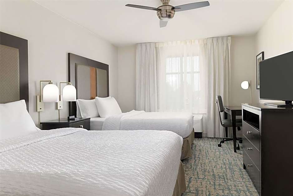 Homewood Suites by Hilton Wauwatosa Milwaukee