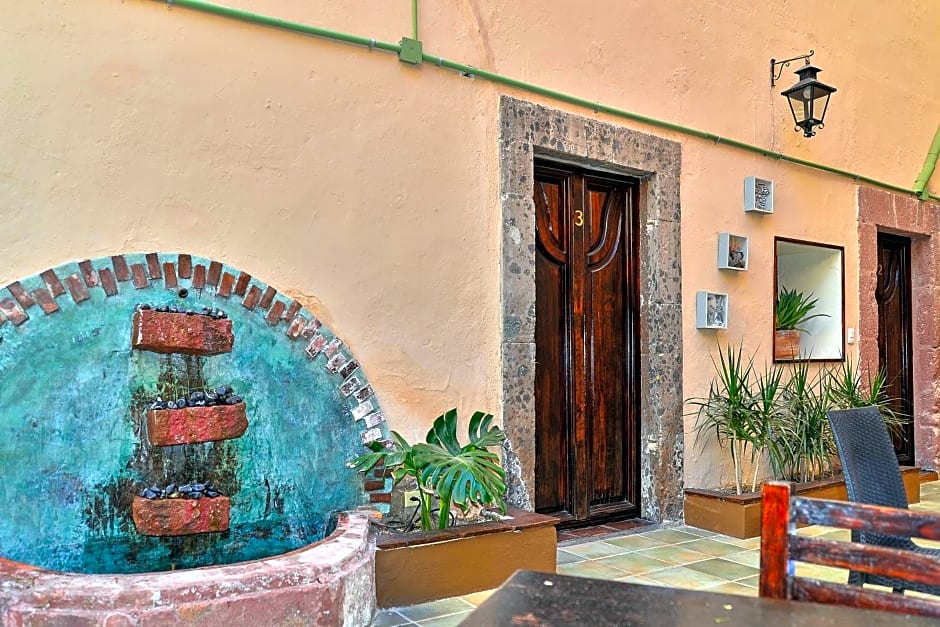 Hotel Mesones 49