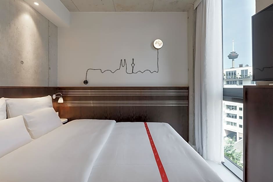 Ruby Ella Hotel Cologne By IHG