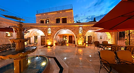 Pegas Cave Suites