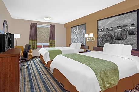 Queen Room with Two Queen Beds - Non-Smoking