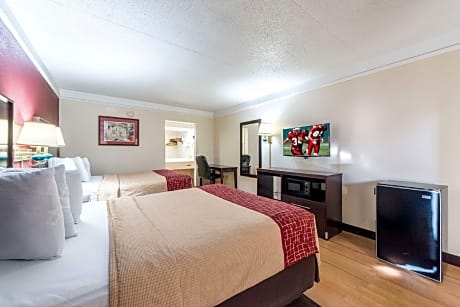 Suite Room with Two Queen Beds Non-Smoking