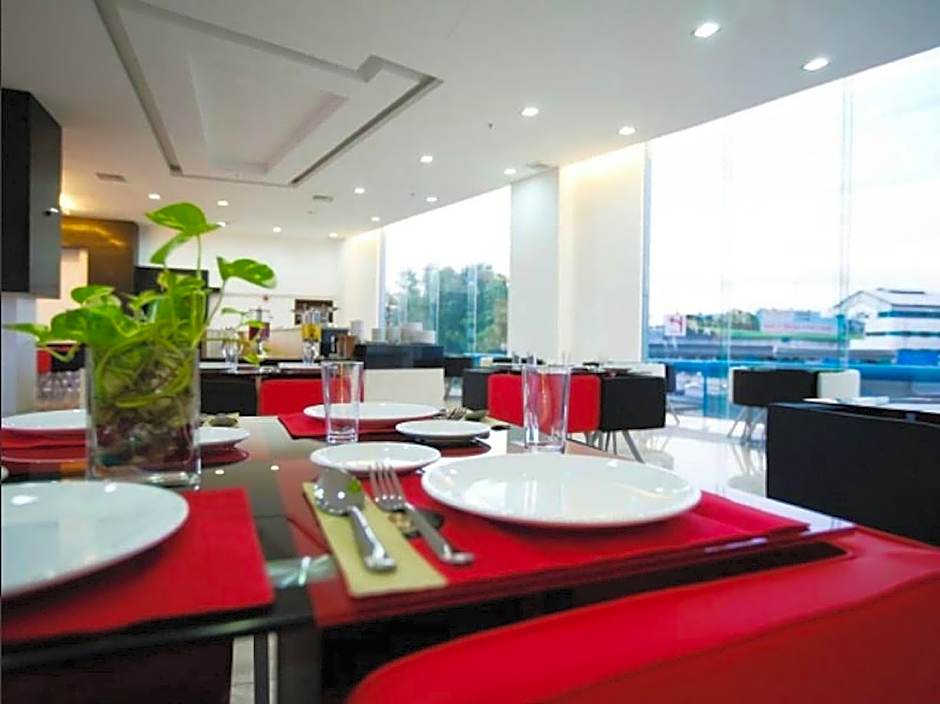 Kingston Hotel 18 @ KUL Sri Damansara