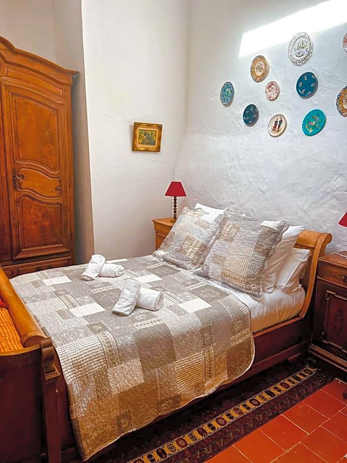 Maison Barnoin-Chambres et villas au calme proche Nice