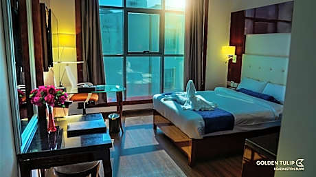 Standard Queen Room