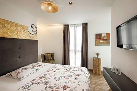 Single Room with Balcony
