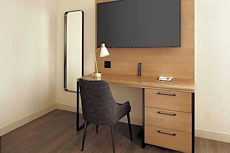 Room, 1 Queen Bed (1 Queen Bed)