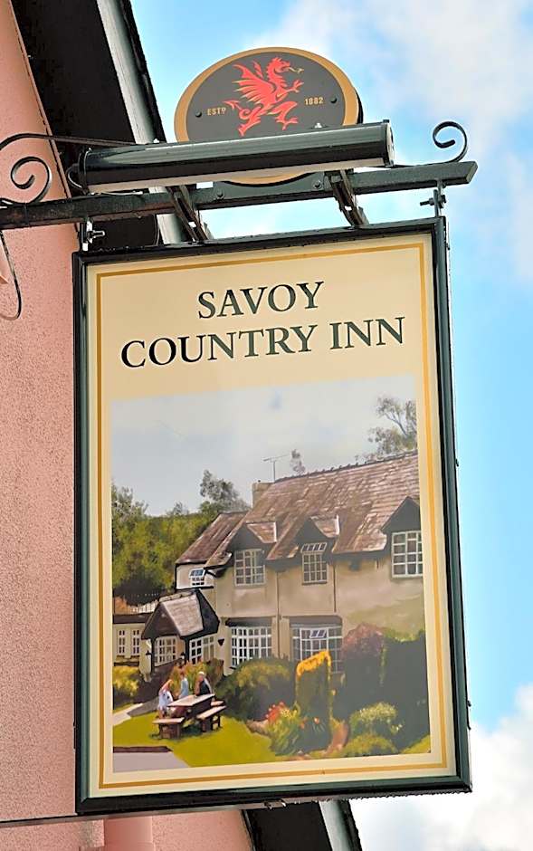 Savoy Country Inn