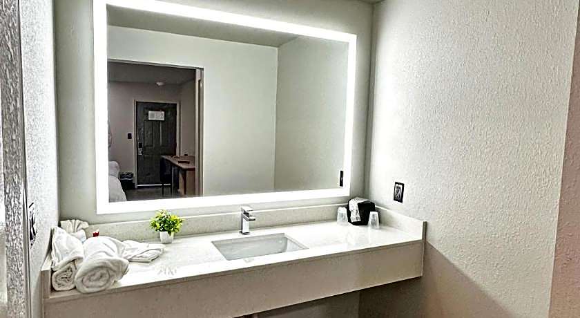 Imperial Suites
