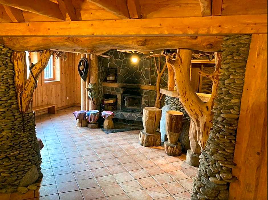 Chaty a horský hotel Kožiar