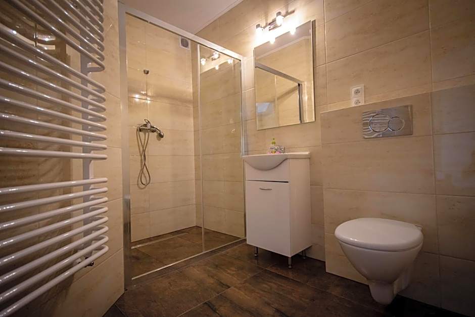 Podhalanski Dworek z Jacuzzi