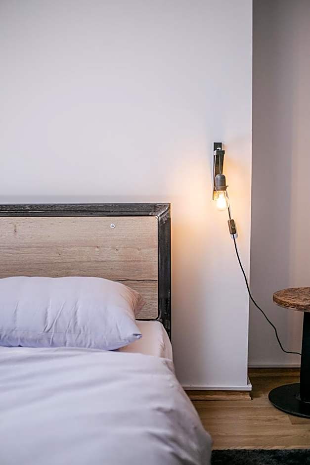 Schöndorf Hostel - virtual reception