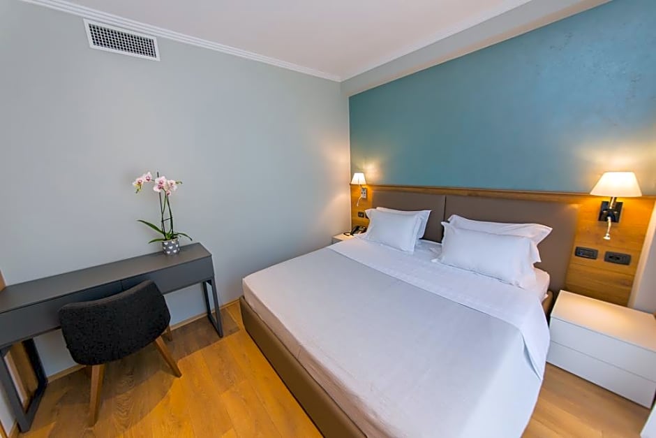 Photo 1 of 1 of Deluxe room