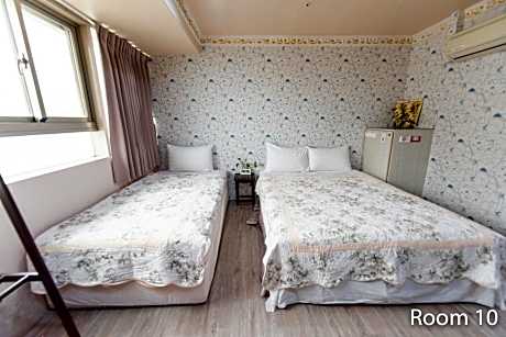 Superior Double Room with Bathtub