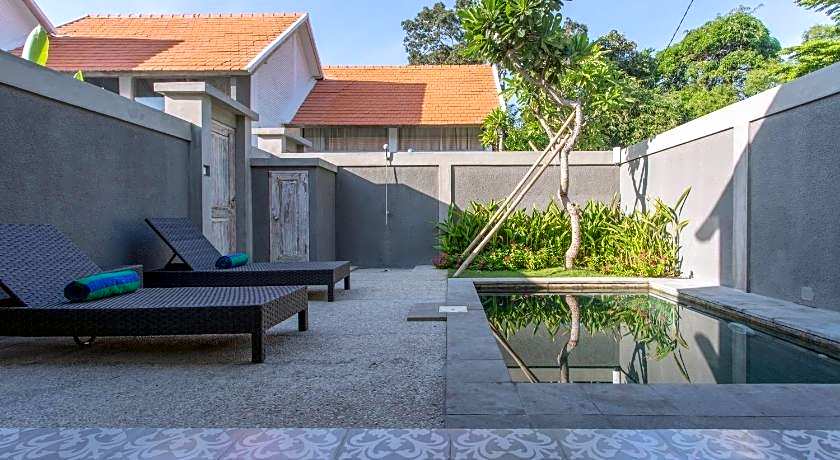 White Studio Villa