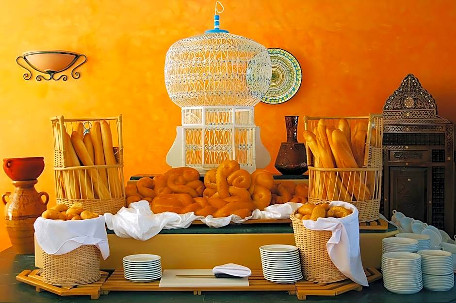 Sol Palmeras Beach - Family Hotel