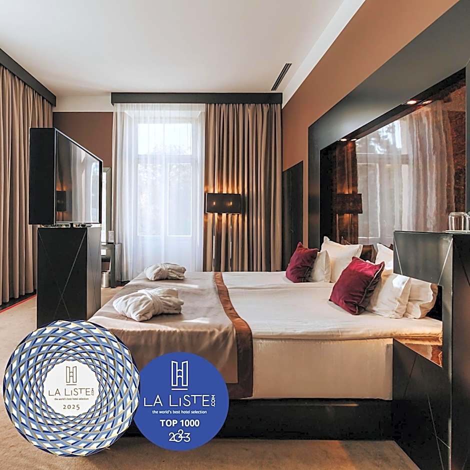 Platinum Palace Boutique Hotel