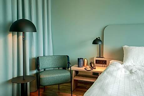 Cabin Family(no window)