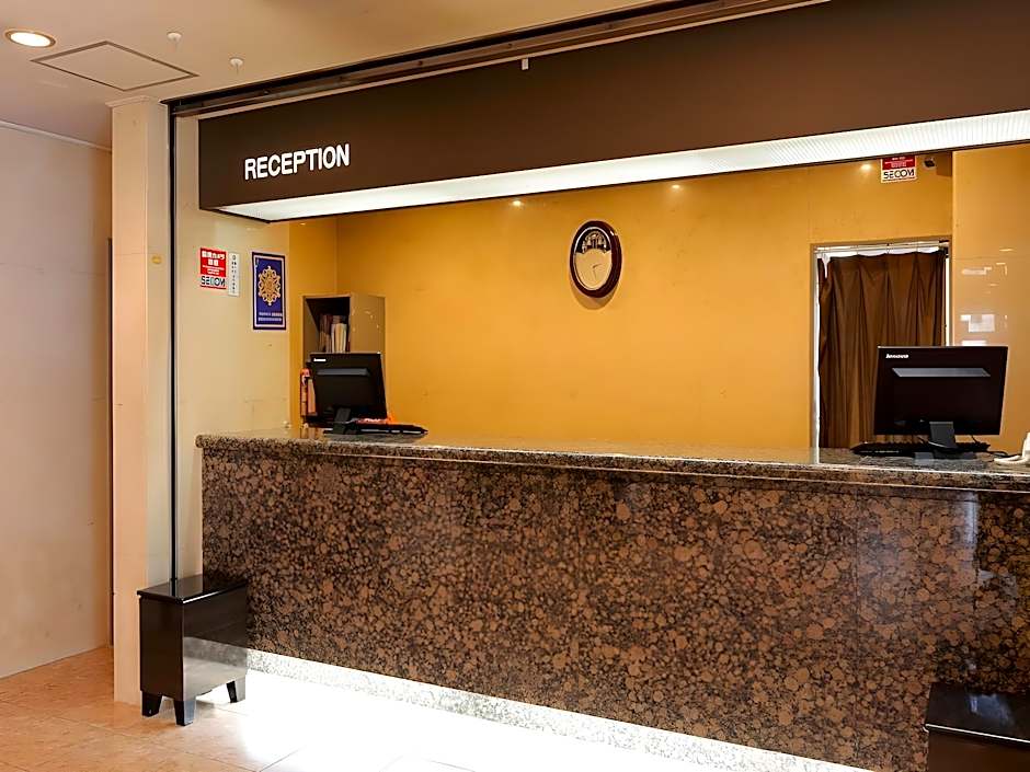 Apa Hotel Tonami-Ekimae