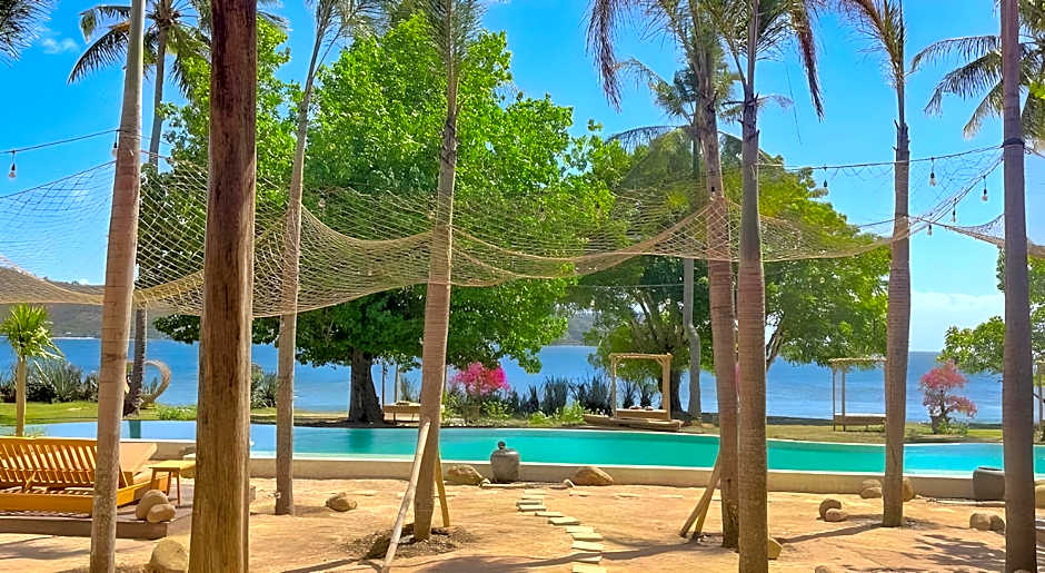Bleu MATHIS Gili Asahan