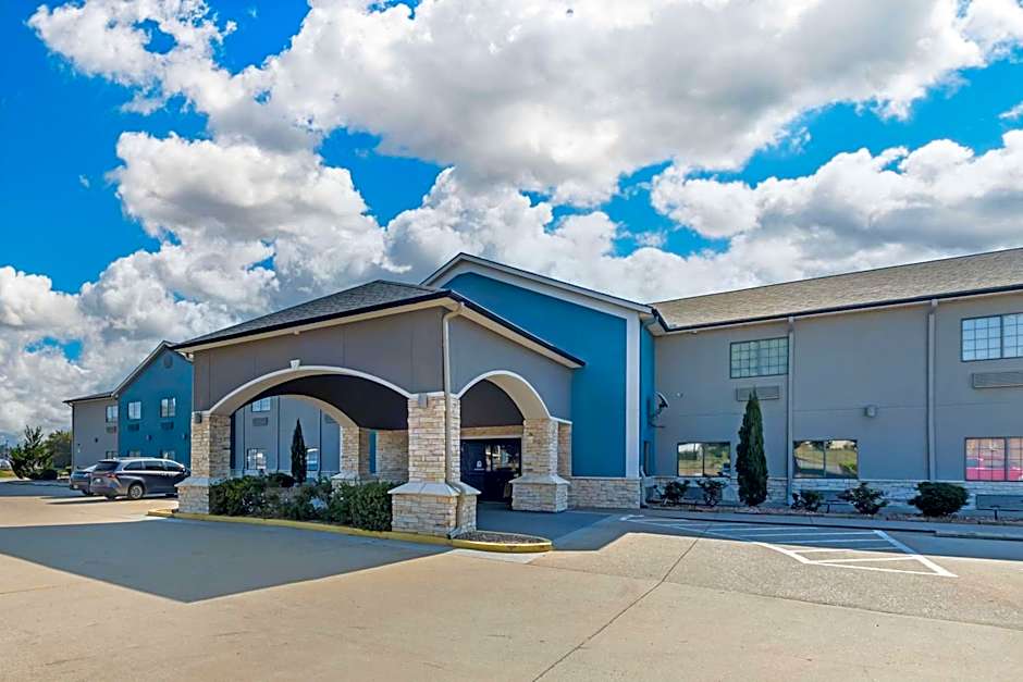 Best Western Atoka Inn & Suites