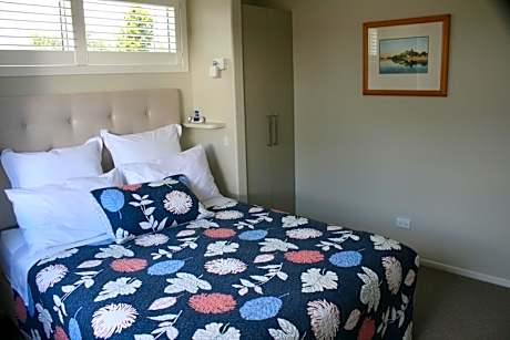 Deluxe Double Room with Bath