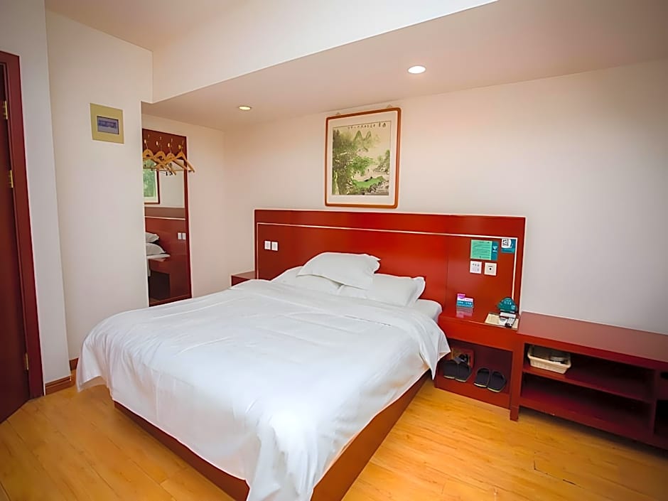 GreenTree Inn Binzhou Huangheshilu Express Hotel