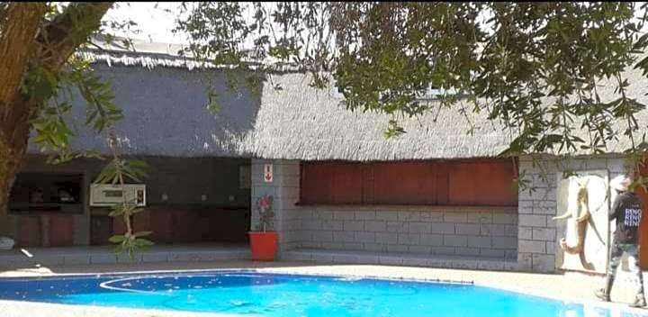 Kalahari Lodge Kimberley