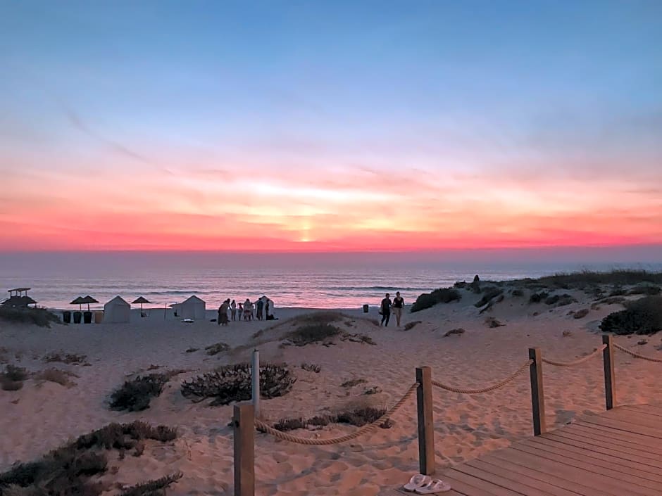 The Far End Surf House - Surf & Yoga Holidays