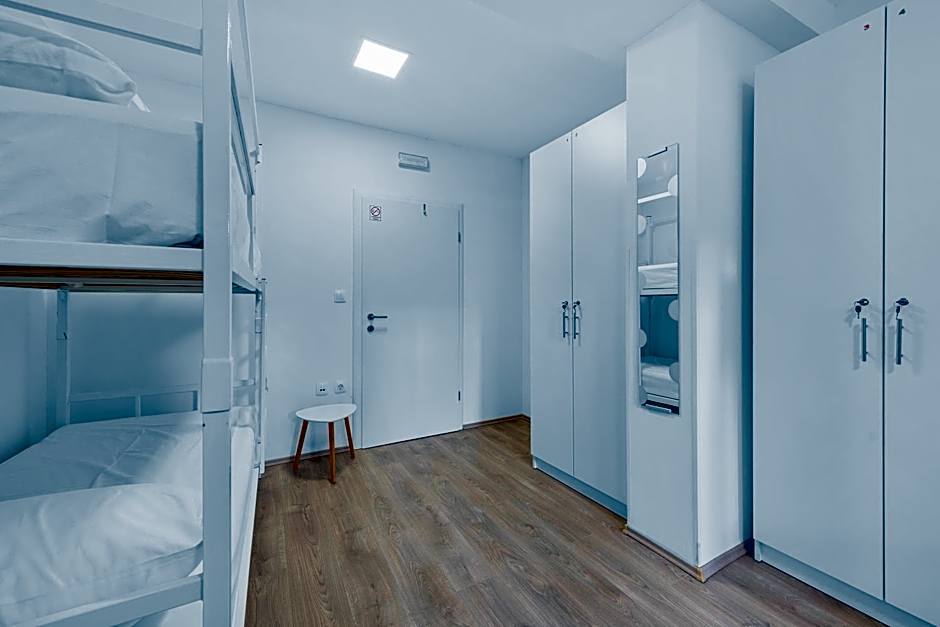 Hostel Elli