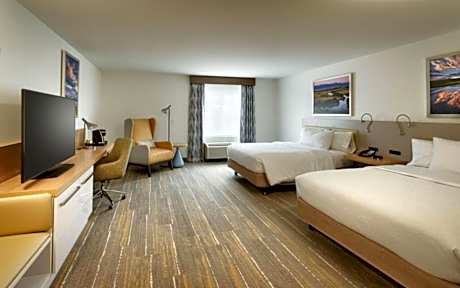 Queen Room with Two Queen Beds