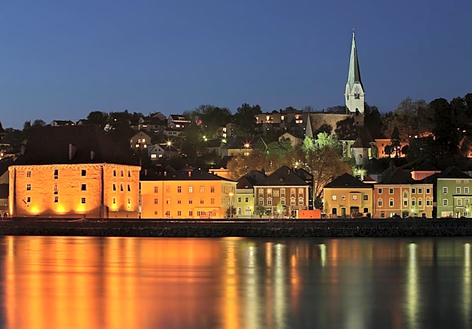 Hotel-Restaurant zum Donaueck Mauthausen