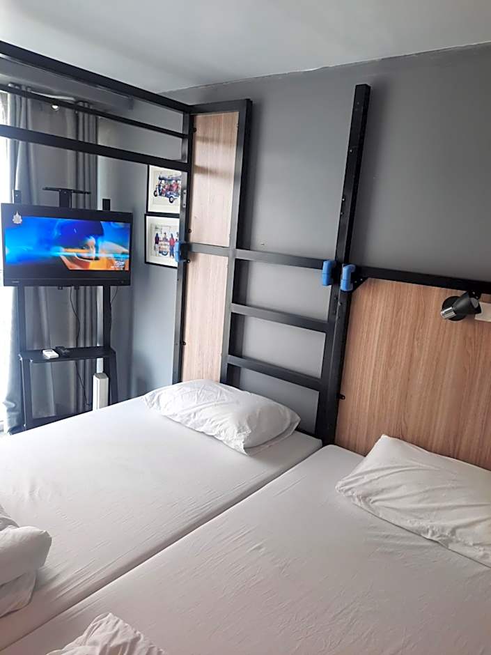 SLEEP TO FLY HOTEL & HOSTEL suvarnabhumi airport